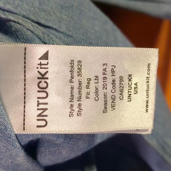 UNTUCKit* men's cotton chambray button front long sleeve collared dress shirt - Picture 9 of 14
